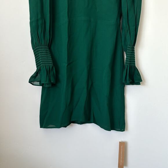 Reformation Archie Dress in Emerald Size: 8 Petite - Picture 6 of 11